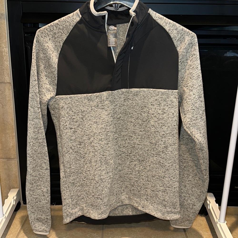 Champion Sweater/Fleece
